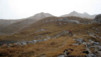 Alors que nous nous élevons encore d'une crête, les premières giboulées débordent sur le Mont-Gond et la Fava. Etang_30_Pas_06_014.jpg