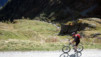 Une fois le Fardanbach franchi, nous accédons au versant nord du Loetschental généreusement baigné de soleil. Nous ne le quitterons plus de la journée. Loetschental_007.jpg
