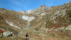 Encore une combe à traverser, encore du chemin à tracer. Et ce n'est pas l'Arbegga qui nous arrêtera. Loetschental_025.jpg