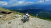 Un peu d'anticipation et de révision de notre sens des trajectoires s'imposent. Monte_Lema_011
