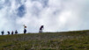Un retour sur nos pas qui comporte la ré-ascension du Col de Pochet, avant la plongée vers la cabane des Violettes. Plaine_Morte_10_017