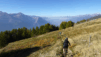 Alors que le stratus reflue péniblement au-dessus de la vallée du Rhône, nous baignons déjà dans une incroyable douceur ensoleillée.