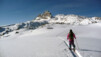 Le magnifique et vaste plateau des Chaux, avec en point de mire la silhouette caractéristique de la Tour de Famelon. Tour_Famelon_09_006.jpg