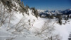 Grâce à l'énorme épaisseur du manteau neigeux, l'habituel passage en couteaux peut aujourd'hui être contourné. Tour_Famelon_09_007.jpg