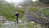 Notre itinéraire hésitait certes entre son envie de devenir un cours d'eau et sa vocation originale de chemin... barasson_002