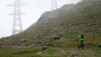 ... mais le petit vallon à la célèbre ligne haute-tension transfrontalière se laissait finalement mieux remonter que prévu. barasson_004