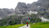 ... nous choisissons, une fois n'est pas coutume, la « Strada Bianca » pour dévaler le « Val Duron ». passo_duron_006
