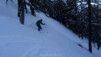 Dès l'arrivée dans la forêt, c’est nettement plus sport, bien que la quantité de neige permette un slalom endiablé et maîtrisé… prelayes_024